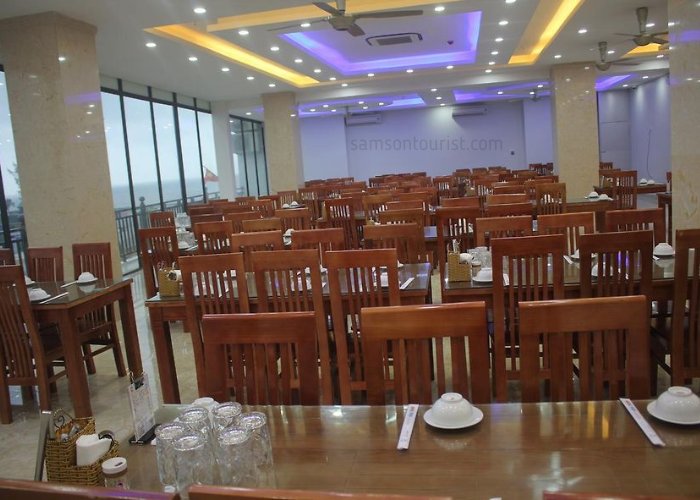Nhà ăn Hồng Thanh Hotel Sầm Sơn