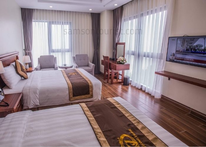 Phòng Deluxe Twin (City view)