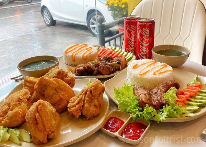 Cơm Gà Life không chỉ bắt mắt mà còn vô cùng ngon