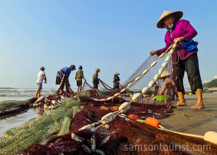 Địa chỉ làng chài Sầm Sơn ở đâu?
