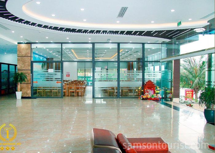 Phòng ăn lạnh của nhà hàng Hồng Thanh