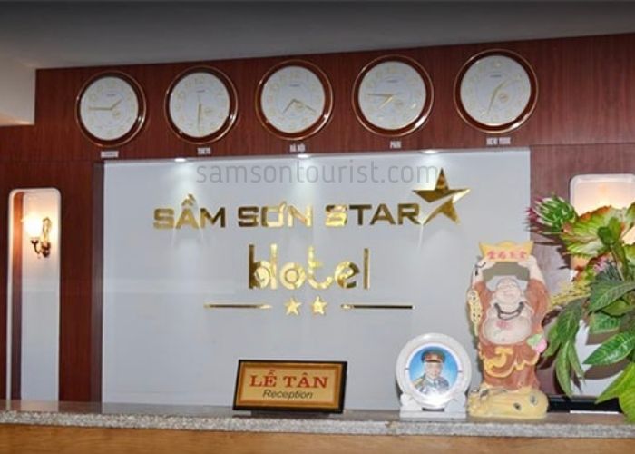 Lễ tân tận tình, chuyên nghiệp 