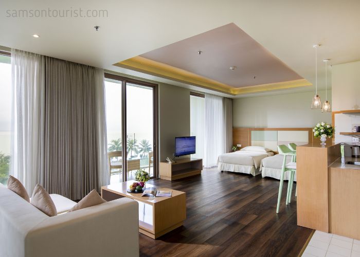 Nội thất phòng hiện đại tại Khách sạn 5 sao FLC Luxury Hotel Sầm Sơn