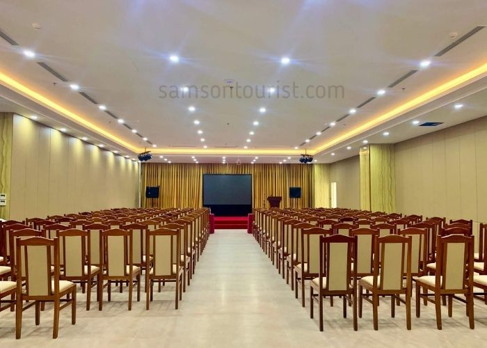 Phòng hội nghĩ tiện nghi hiện đại 
