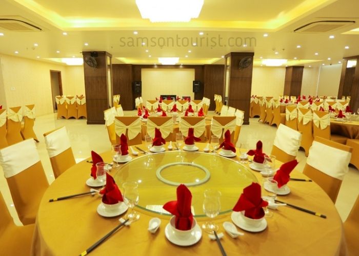 Phòng hội nghị sang trọng 