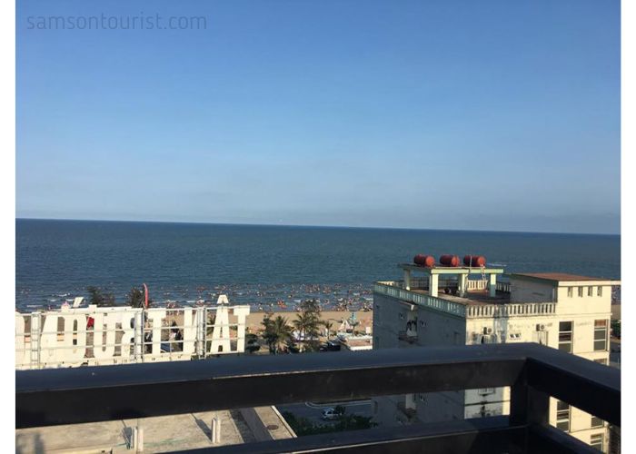 View biển khi nhìn từ khách sạn Blue Ocean Sầm Sơn