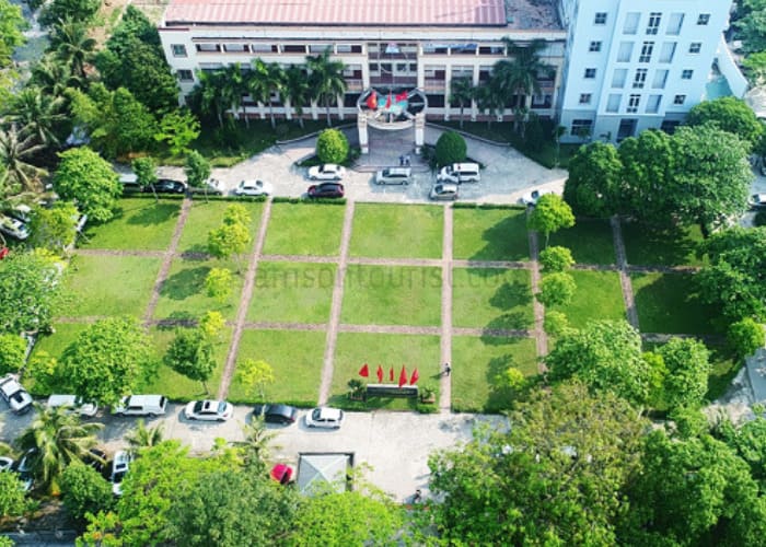 Toàn cảnh Khách sạn Thanh Niên Sầm Sơn 